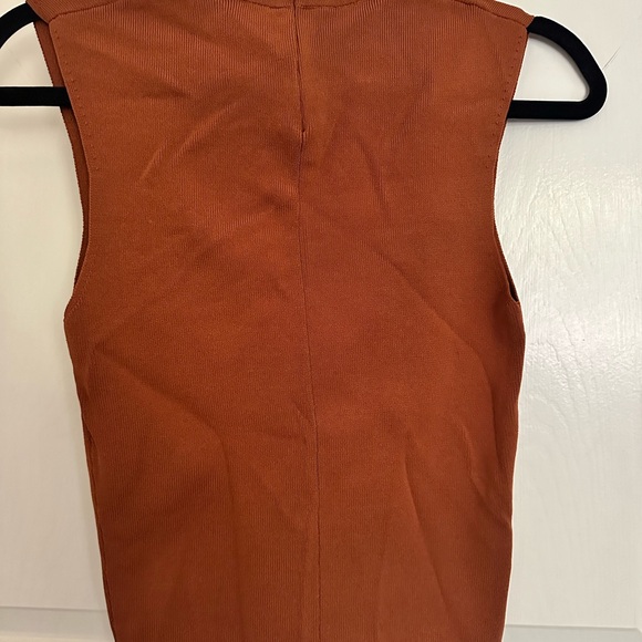 Zara Cutout Top - Picture 3 of 3